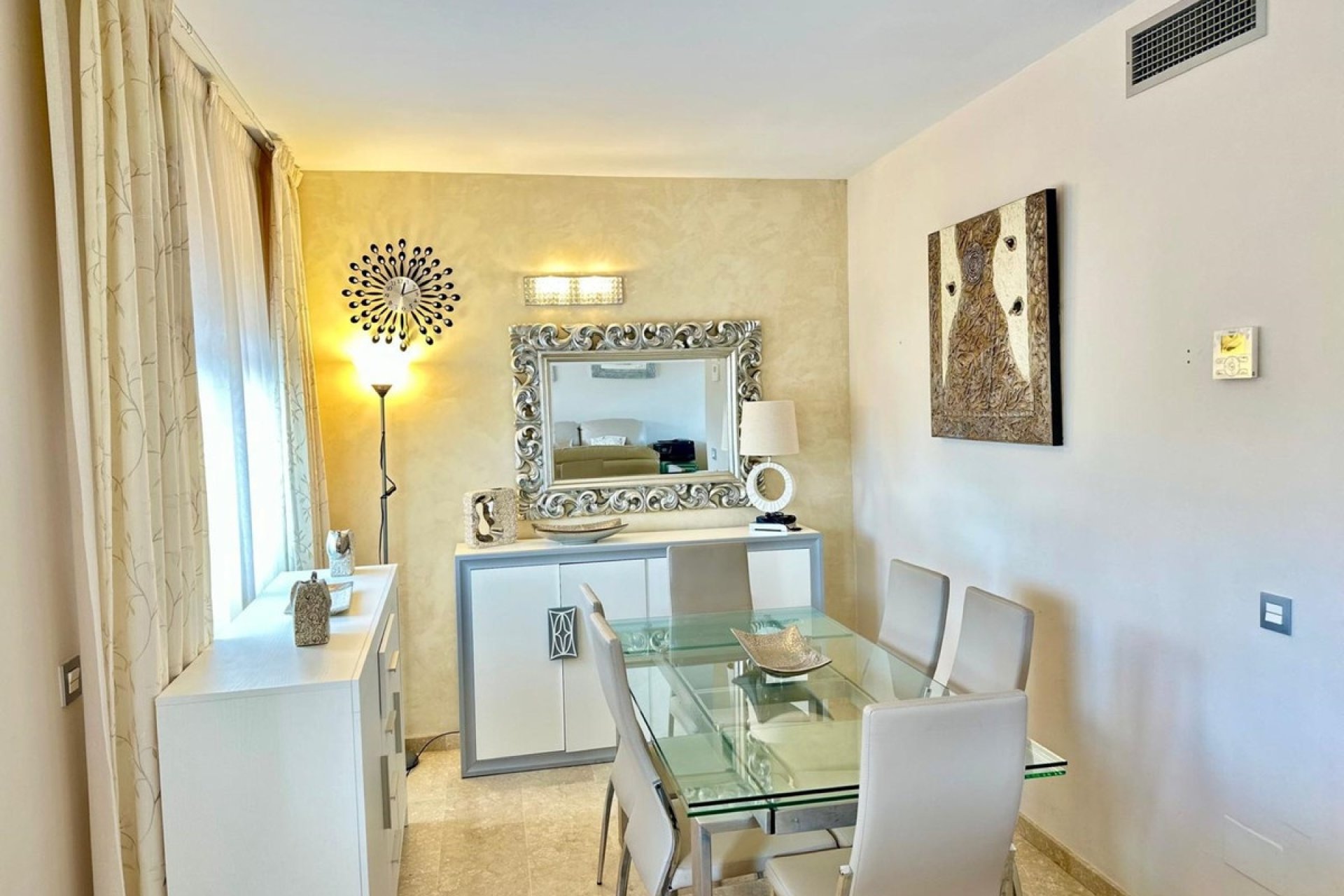 Wiederverkauf - Town house - Marbella - Nueva Andalucía