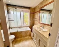 Wiederverkauf - Town house - Marbella - Nueva Andalucía