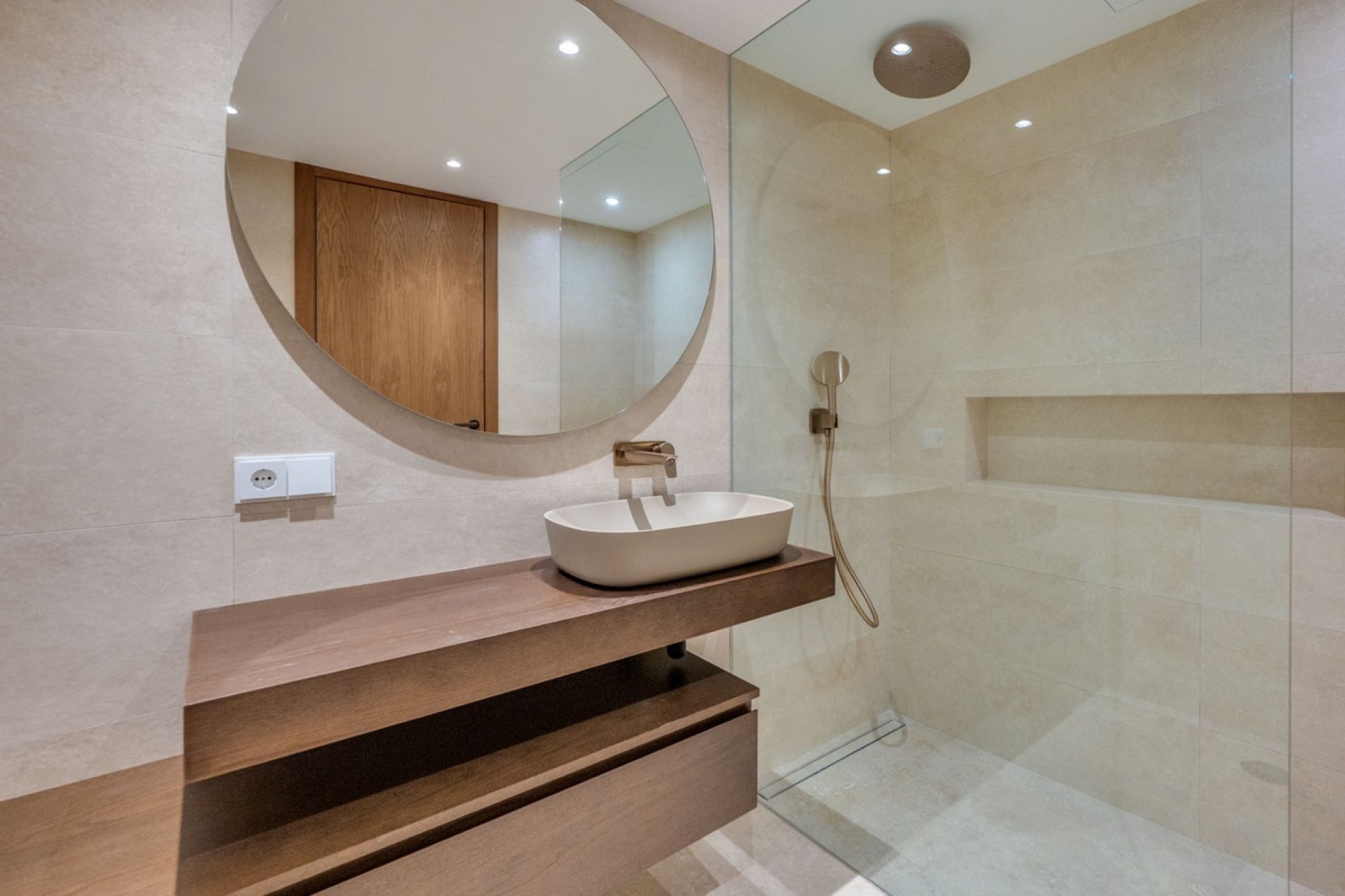 Wiederverkauf - Town house - Marbella - Nueva Andalucía