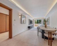 Wiederverkauf - Town house - Marbella - Nueva Andalucía
