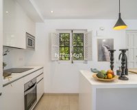 Wiederverkauf - Town house - Marbella - Nueva Andalucía