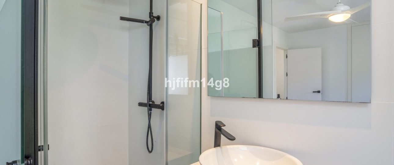 Wiederverkauf - Town house - Marbella - Nueva Andalucía