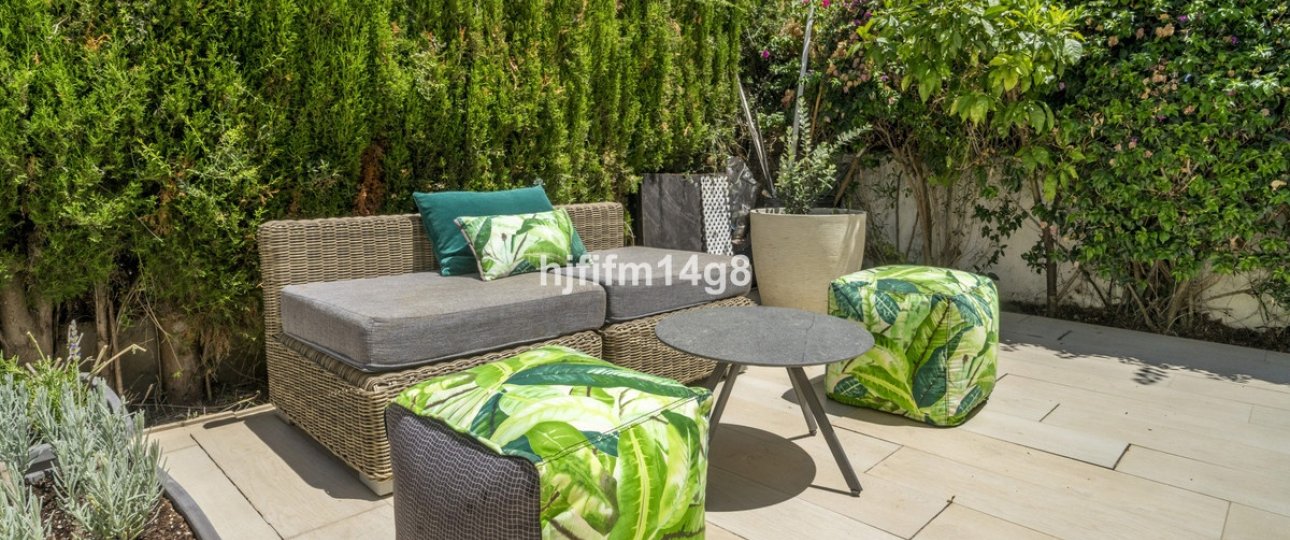 Wiederverkauf - Town house - Marbella - Nueva Andalucía