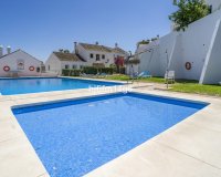 Wiederverkauf - Town house - Marbella - Nueva Andalucía