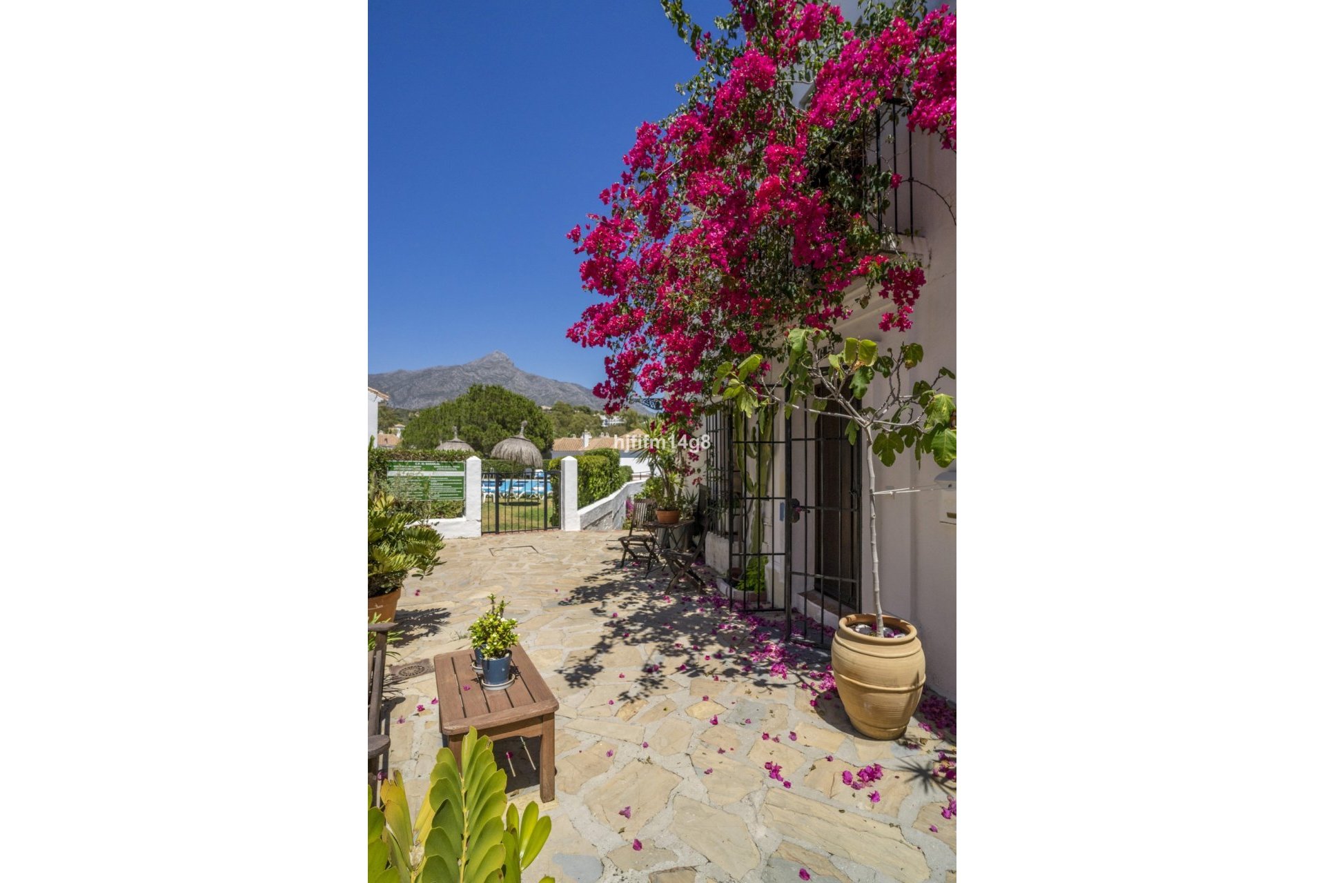 Wiederverkauf - Town house - Marbella - Nueva Andalucía