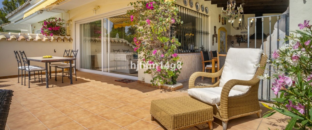Wiederverkauf - Town house - Marbella - Nueva Andalucía