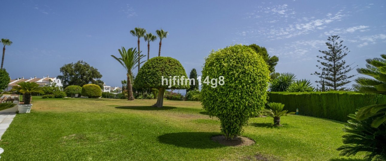 Wiederverkauf - Town house - Marbella - Nueva Andalucía