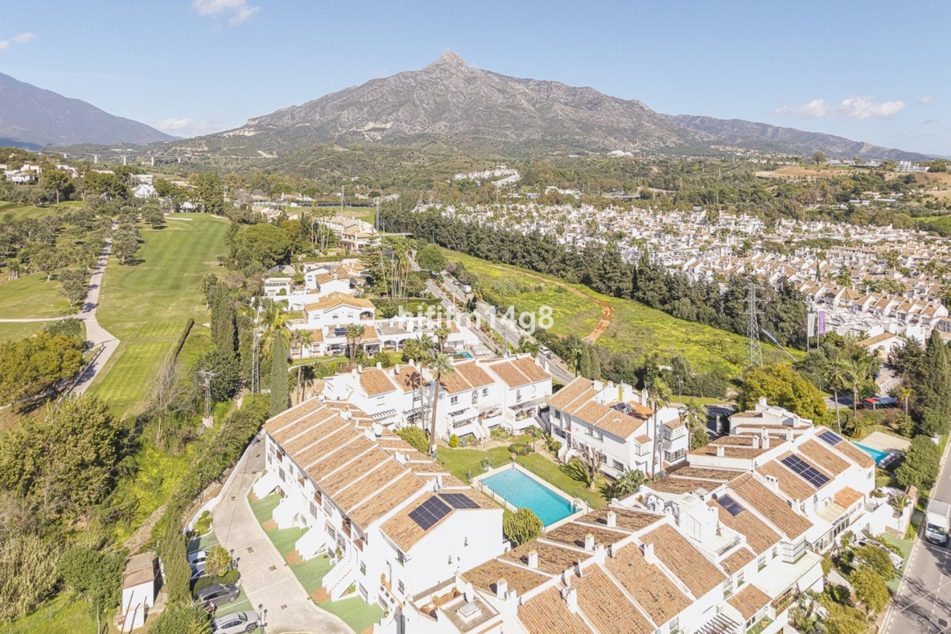 Wiederverkauf - Town house - Marbella - Nueva Andalucía