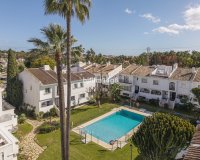 Wiederverkauf - Town house - Marbella - Nueva Andalucía