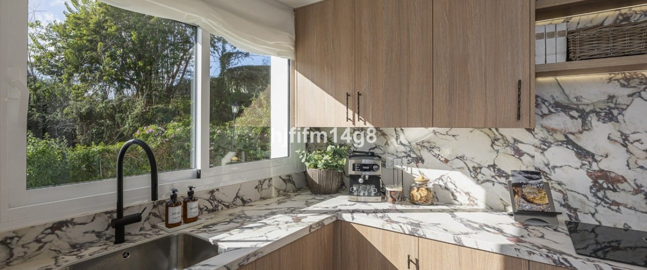 Wiederverkauf - Town house - Marbella - Nueva Andalucía