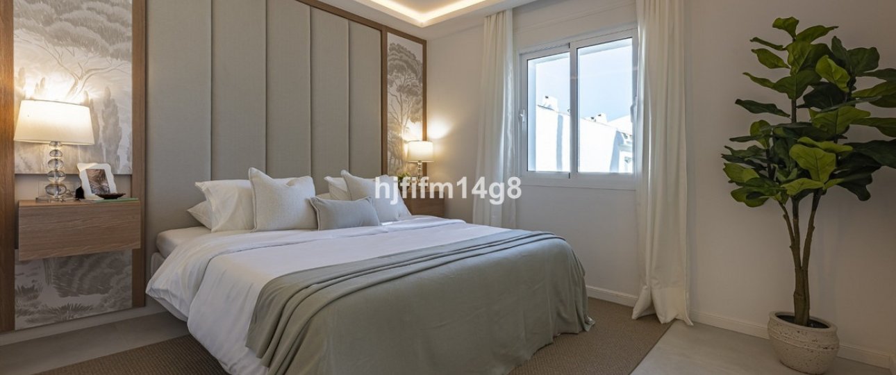 Wiederverkauf - Town house - Marbella - Nueva Andalucía