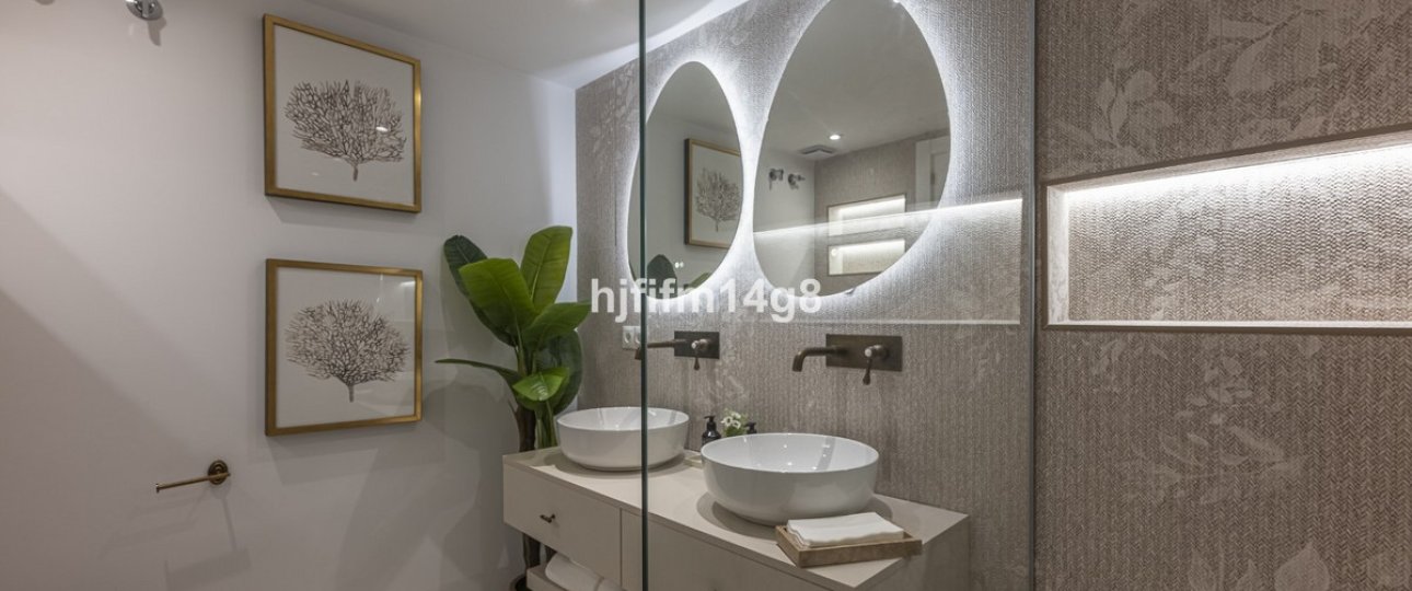 Wiederverkauf - Town house - Marbella - Nueva Andalucía