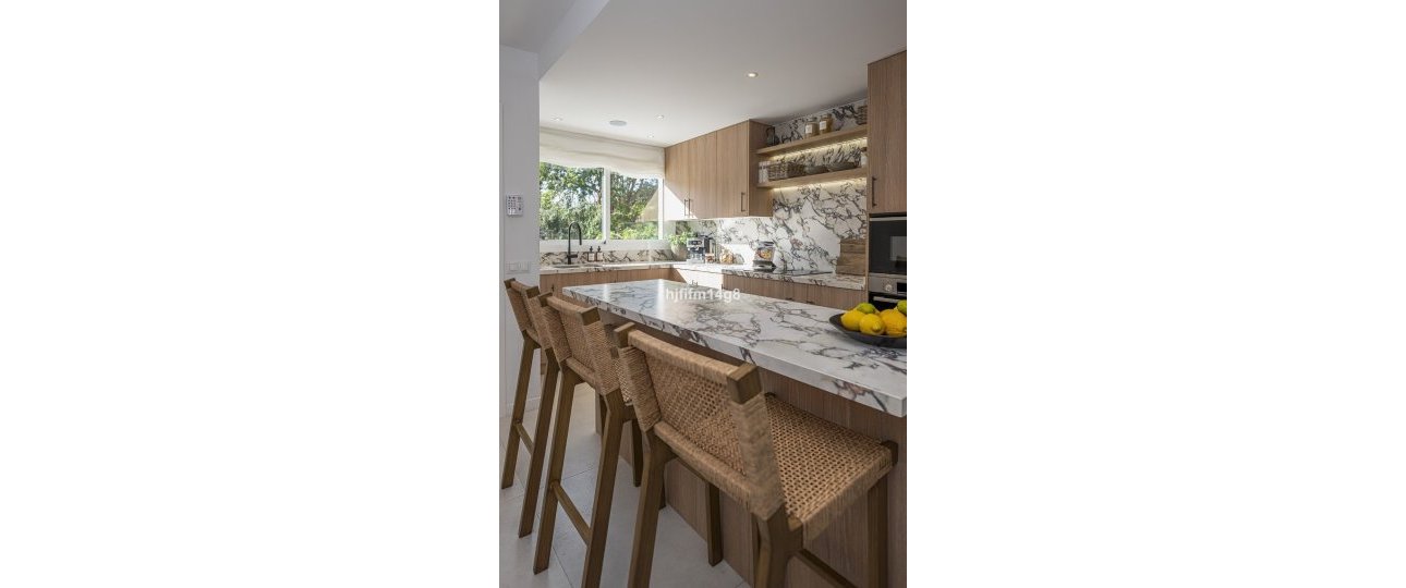 Wiederverkauf - Town house - Marbella - Nueva Andalucía