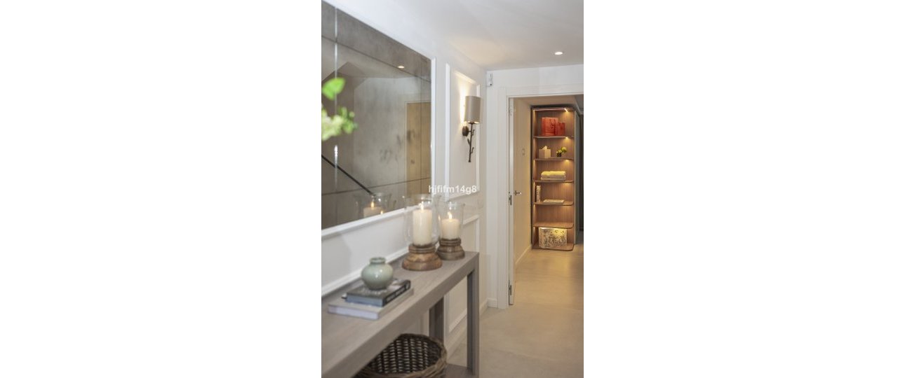 Wiederverkauf - Town house - Marbella - Nueva Andalucía