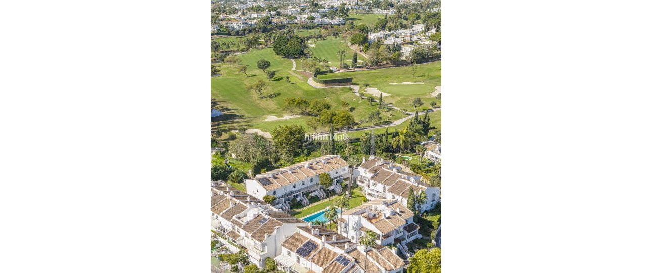 Wiederverkauf - Town house - Marbella - Nueva Andalucía