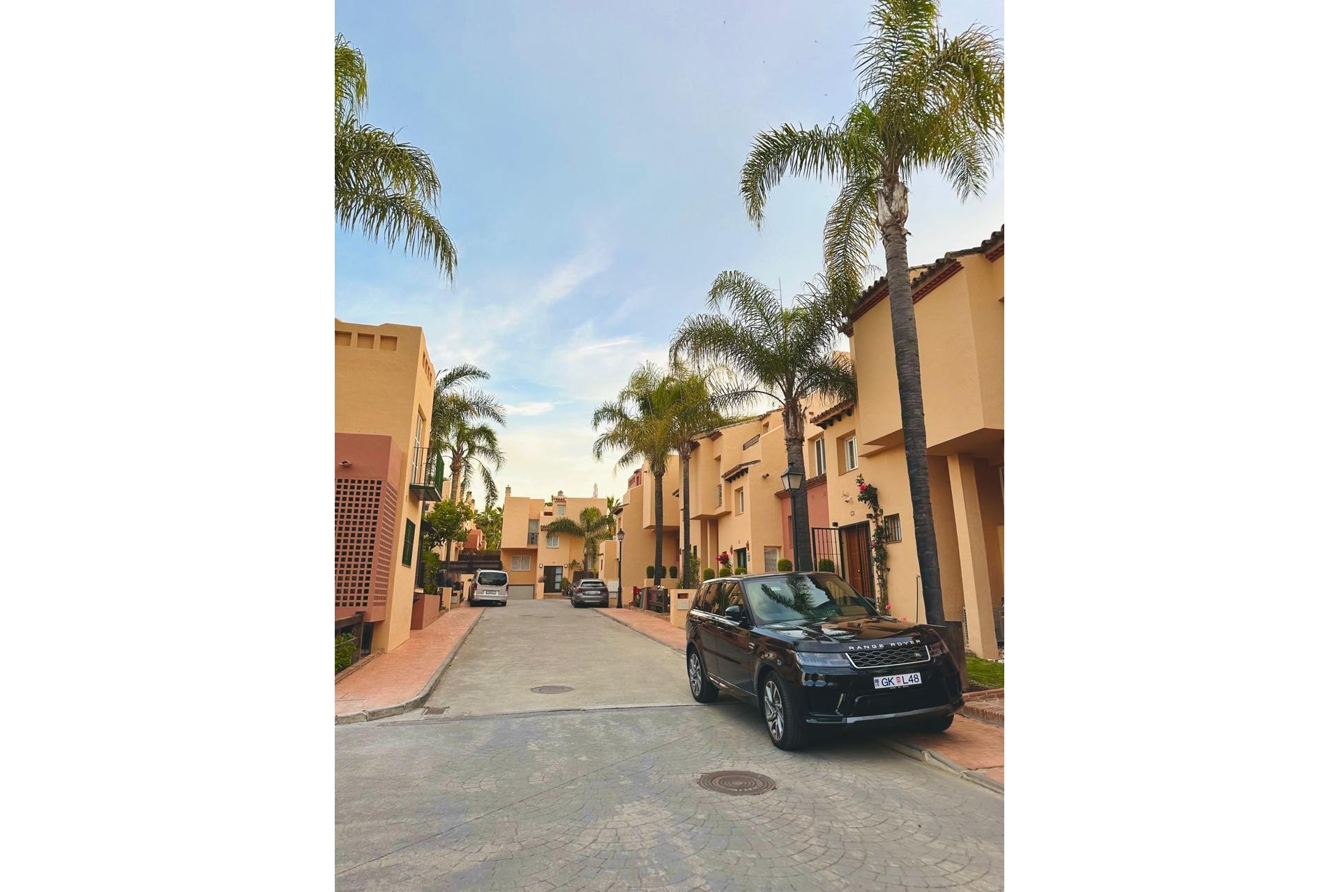 Wiederverkauf - Town house - Marbella - Nueva Andalucía