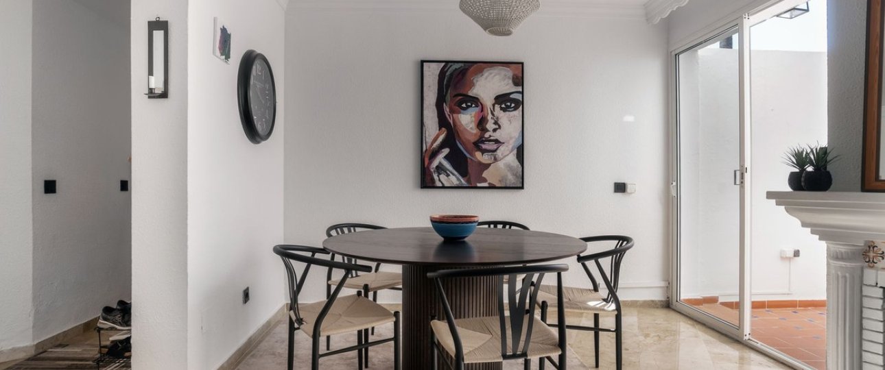 Wiederverkauf - Town house - Marbella - Nueva Andalucía