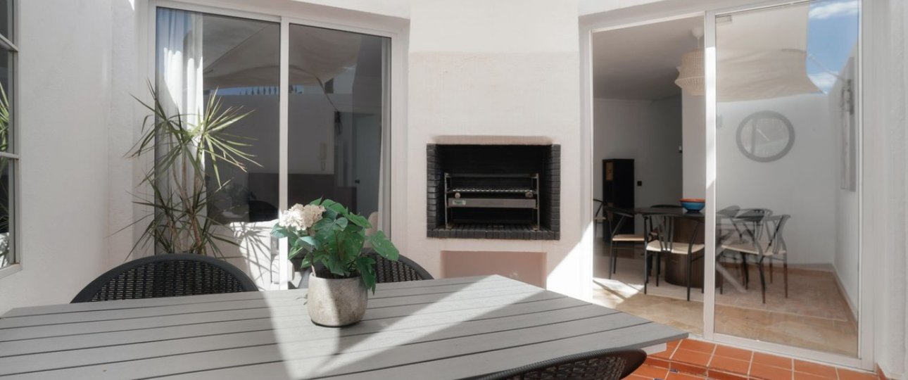 Wiederverkauf - Town house - Marbella - Nueva Andalucía