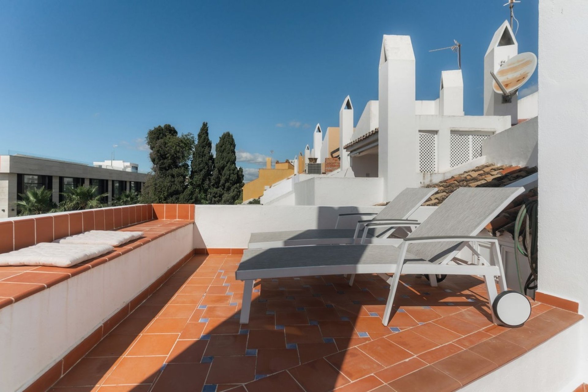 Wiederverkauf - Town house - Marbella - Nueva Andalucía