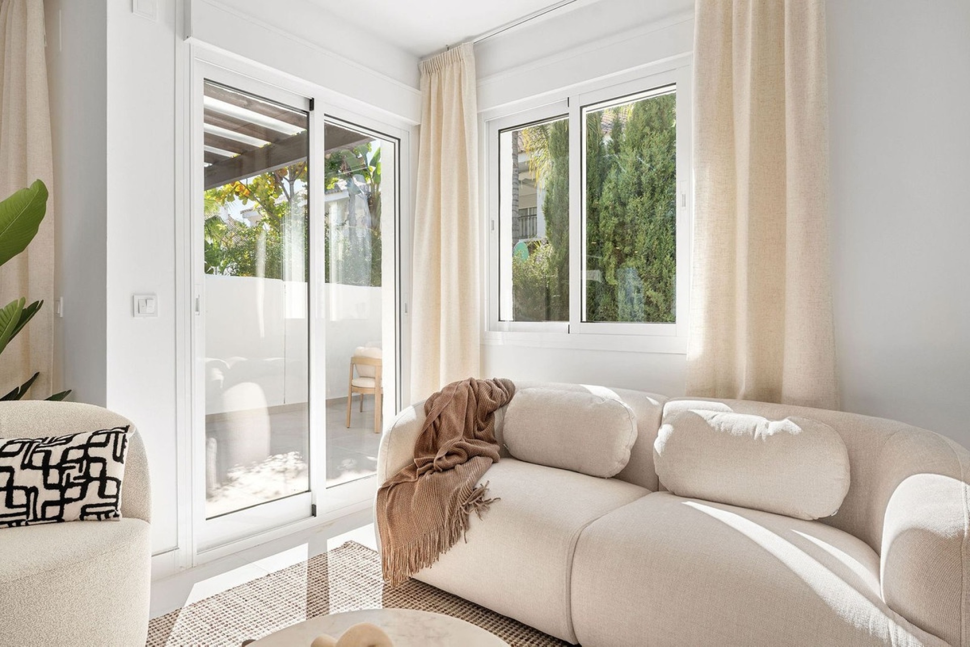 Wiederverkauf - Town house - Marbella - Nueva Andalucía