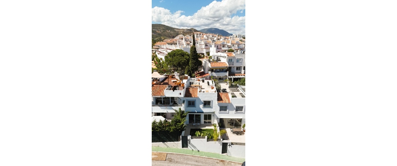 Wiederverkauf - Town house - Marbella - Nueva Andalucía
