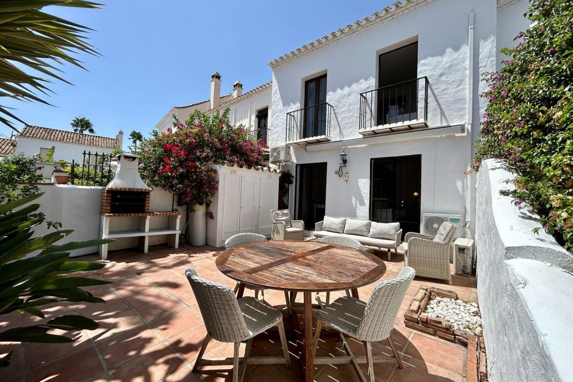 Wiederverkauf - Town house - Marbella - Nueva Andalucía