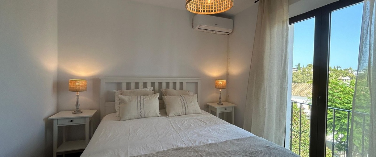 Wiederverkauf - Town house - Marbella - Nueva Andalucía