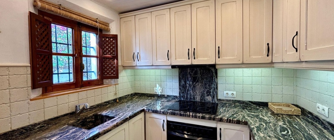 Wiederverkauf - Town house - Marbella - Nueva Andalucía