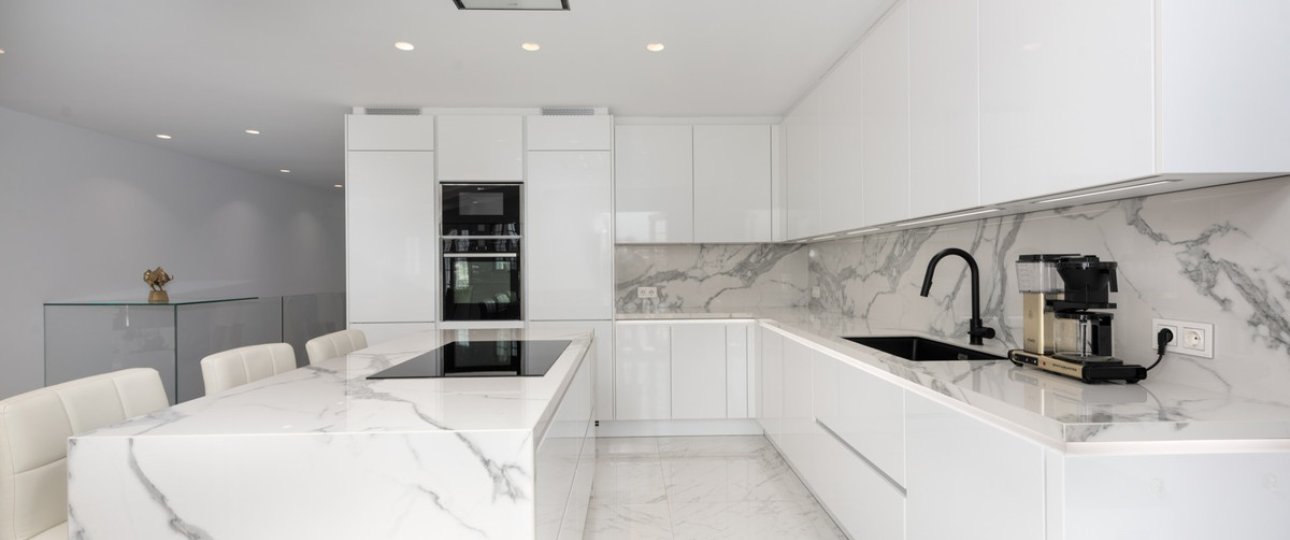 Wiederverkauf - Town house - Marbella - Nueva Andalucía