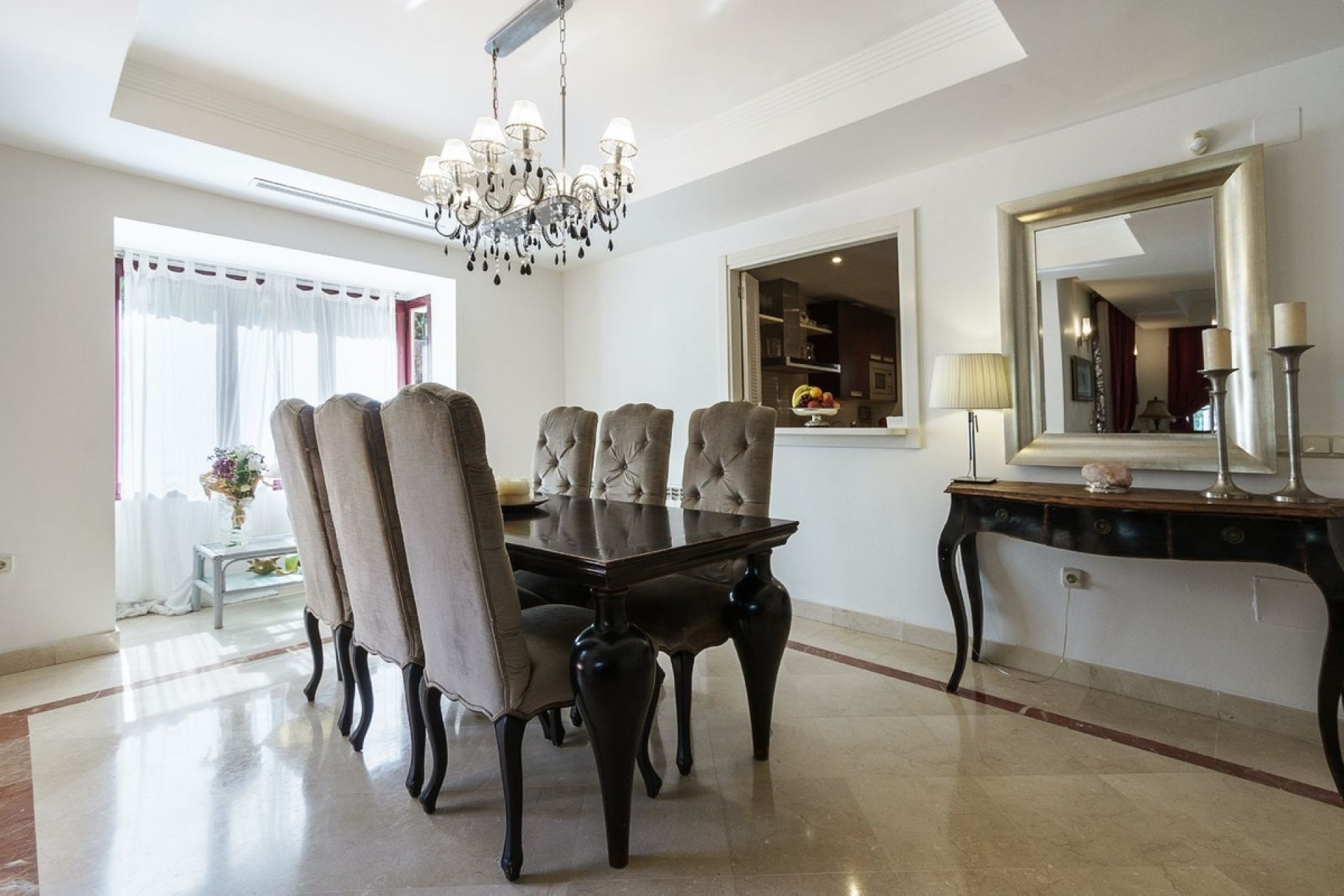 Wiederverkauf - Town house - Marbella - Nueva Andalucía