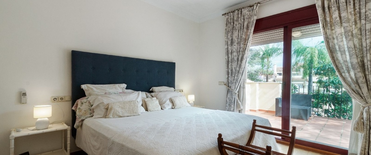 Wiederverkauf - Town house - Marbella - Nueva Andalucía