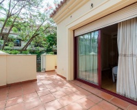 Wiederverkauf - Town house - Marbella - Nueva Andalucía