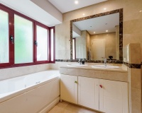 Wiederverkauf - Town house - Marbella - Nueva Andalucía