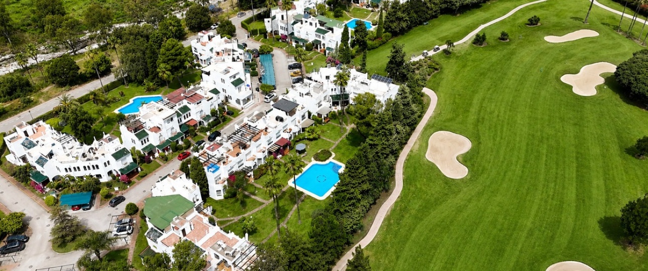 Wiederverkauf - Town house - Marbella - Nueva Andalucía
