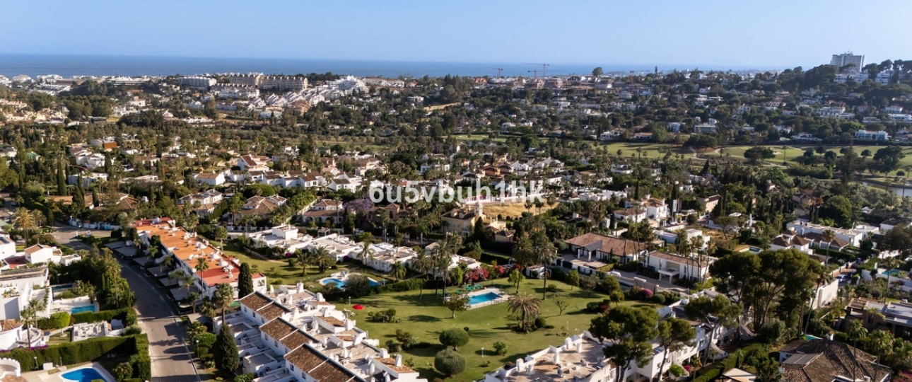 Wiederverkauf - Town house - Marbella - Nueva Andalucía