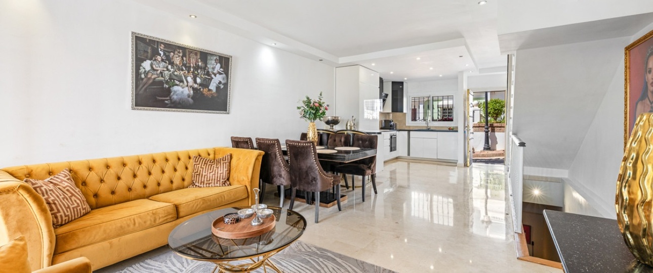 Wiederverkauf - Town house - Marbella - Nueva Andalucía
