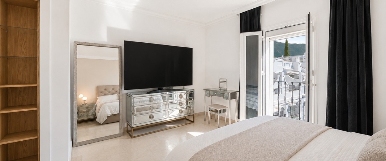 Wiederverkauf - Town house - Marbella - Nueva Andalucía
