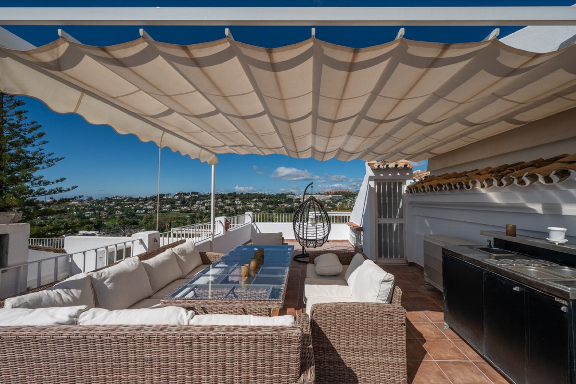 Wiederverkauf - Town house - Marbella - Nueva Andalucía