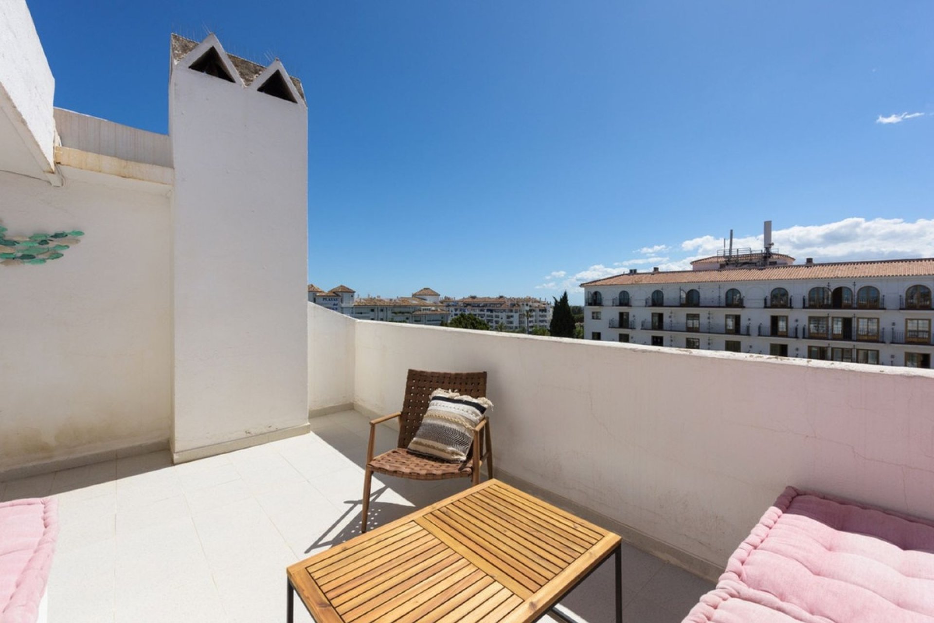 Wiederverkauf - Town house - Marbella - Nueva Andalucía