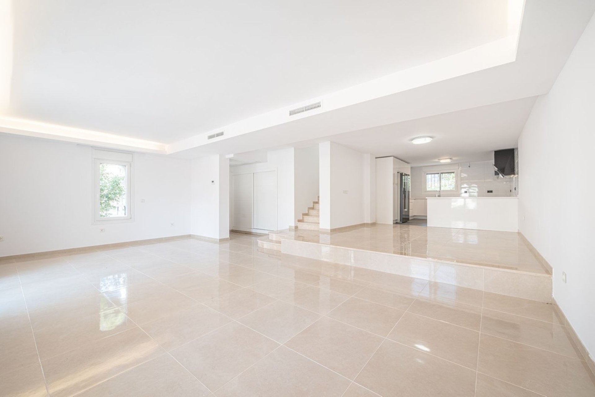 Wiederverkauf - Town house - Marbella - Nueva Andalucía