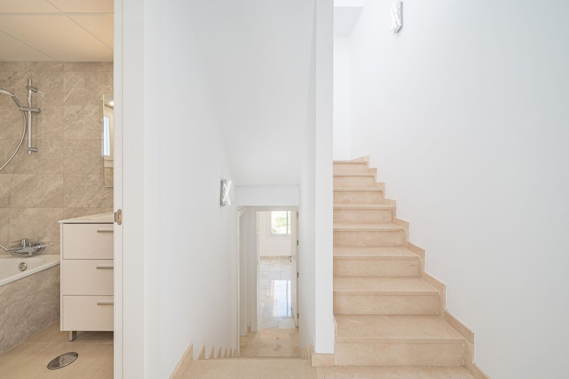Wiederverkauf - Town house - Marbella - Nueva Andalucía