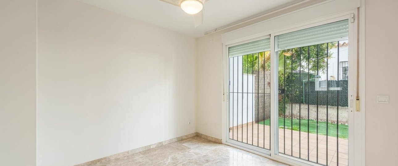 Wiederverkauf - Town house - Marbella - Nueva Andalucía