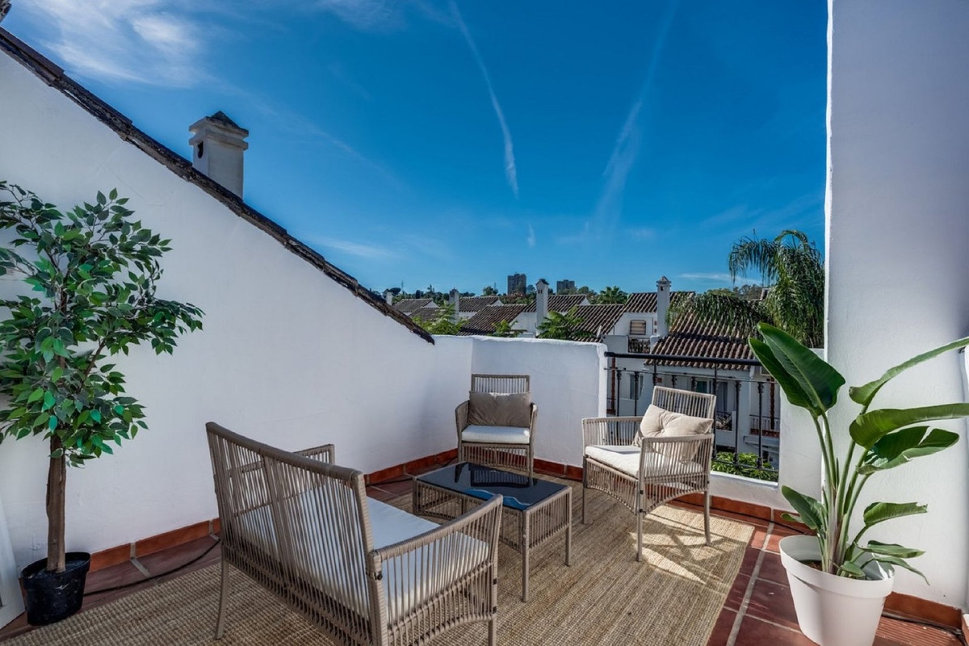 Wiederverkauf - Town house - Marbella - Nueva Andalucía