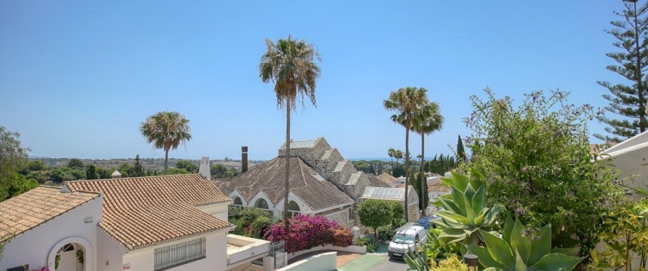 Wiederverkauf - Town house - Marbella - Nueva Andalucía