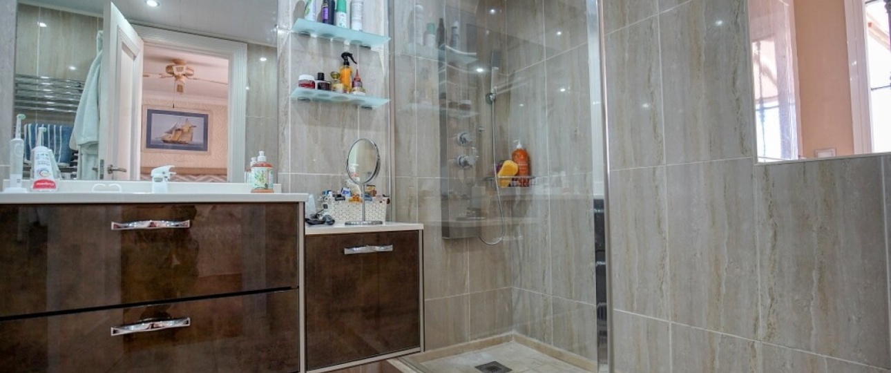 Wiederverkauf - Town house - Marbella - Nueva Andalucía