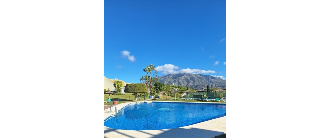 Wiederverkauf - Town house - Marbella - Nueva Andalucía