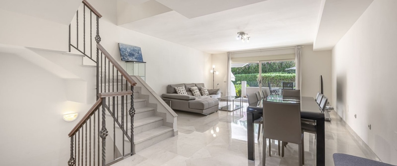 Wiederverkauf - Town house - Marbella - Nueva Andalucía