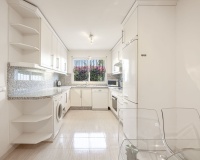 Wiederverkauf - Town house - Marbella - Nueva Andalucía