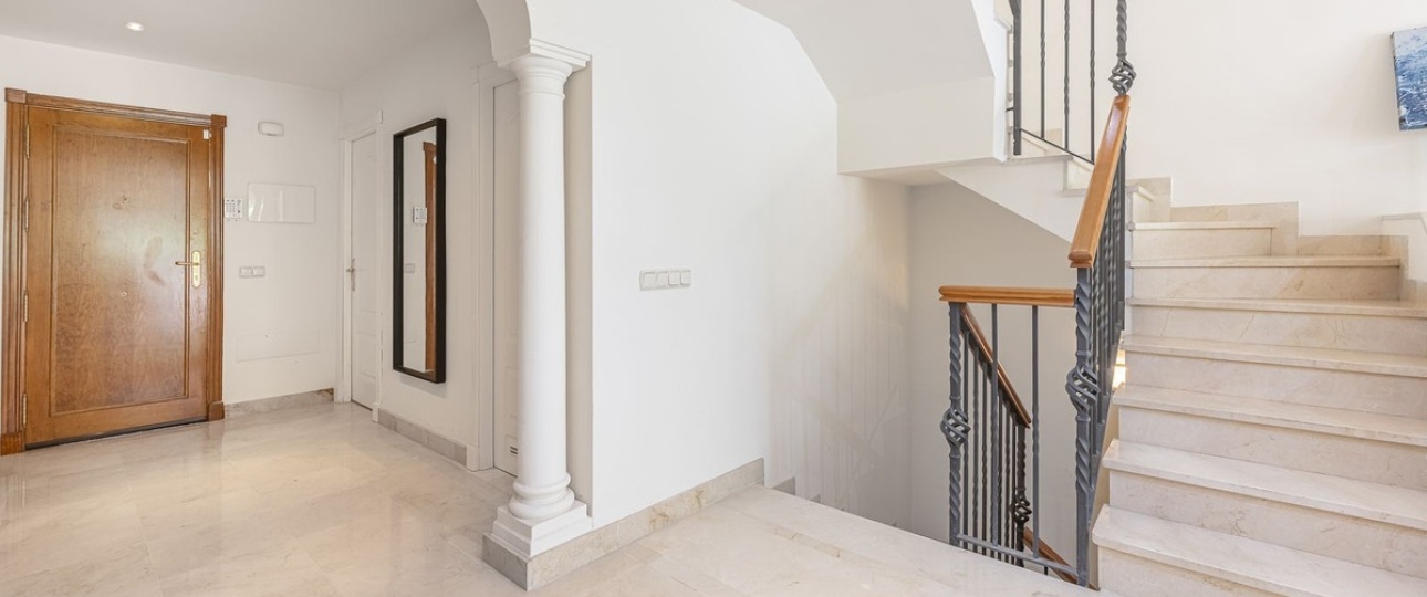 Wiederverkauf - Town house - Marbella - Nueva Andalucía