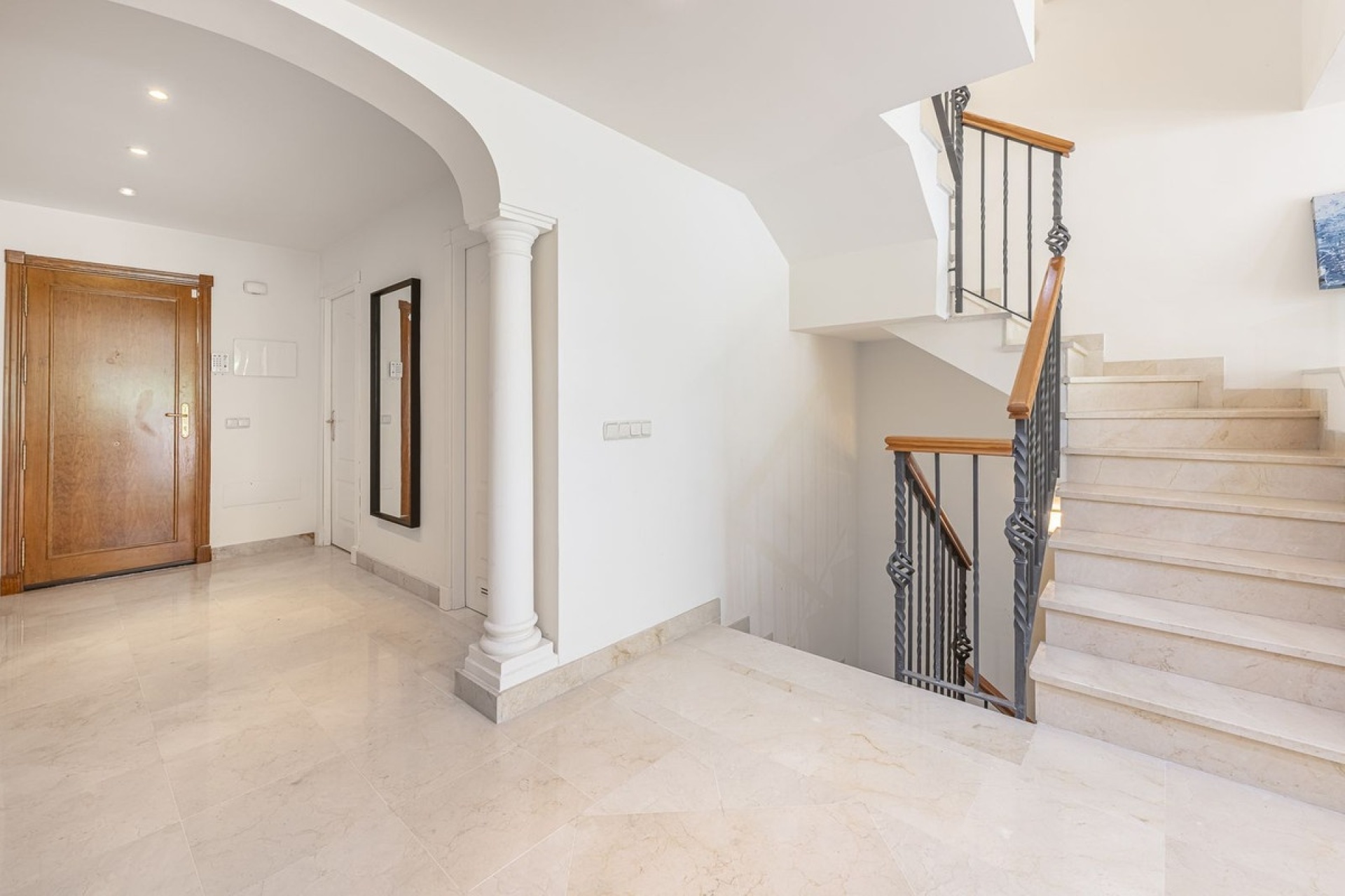 Wiederverkauf - Town house - Marbella - Nueva Andalucía